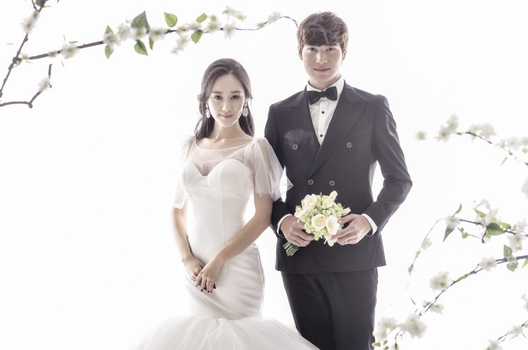 婚紗攝影,自助婚紗,婚紗推薦,婚紗禮服,二手禮服,禮服專賣,禮服特賣,手工禮服,手工婚紗,禮服推薦