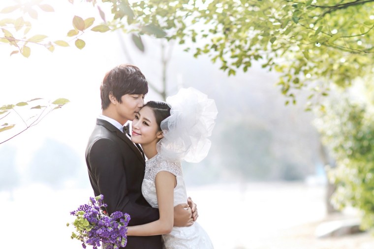 婚紗攝影,自助婚紗,婚紗推薦,婚紗禮服,二手禮服,禮服專賣,禮服特賣,手工禮服,手工婚紗,禮服推薦